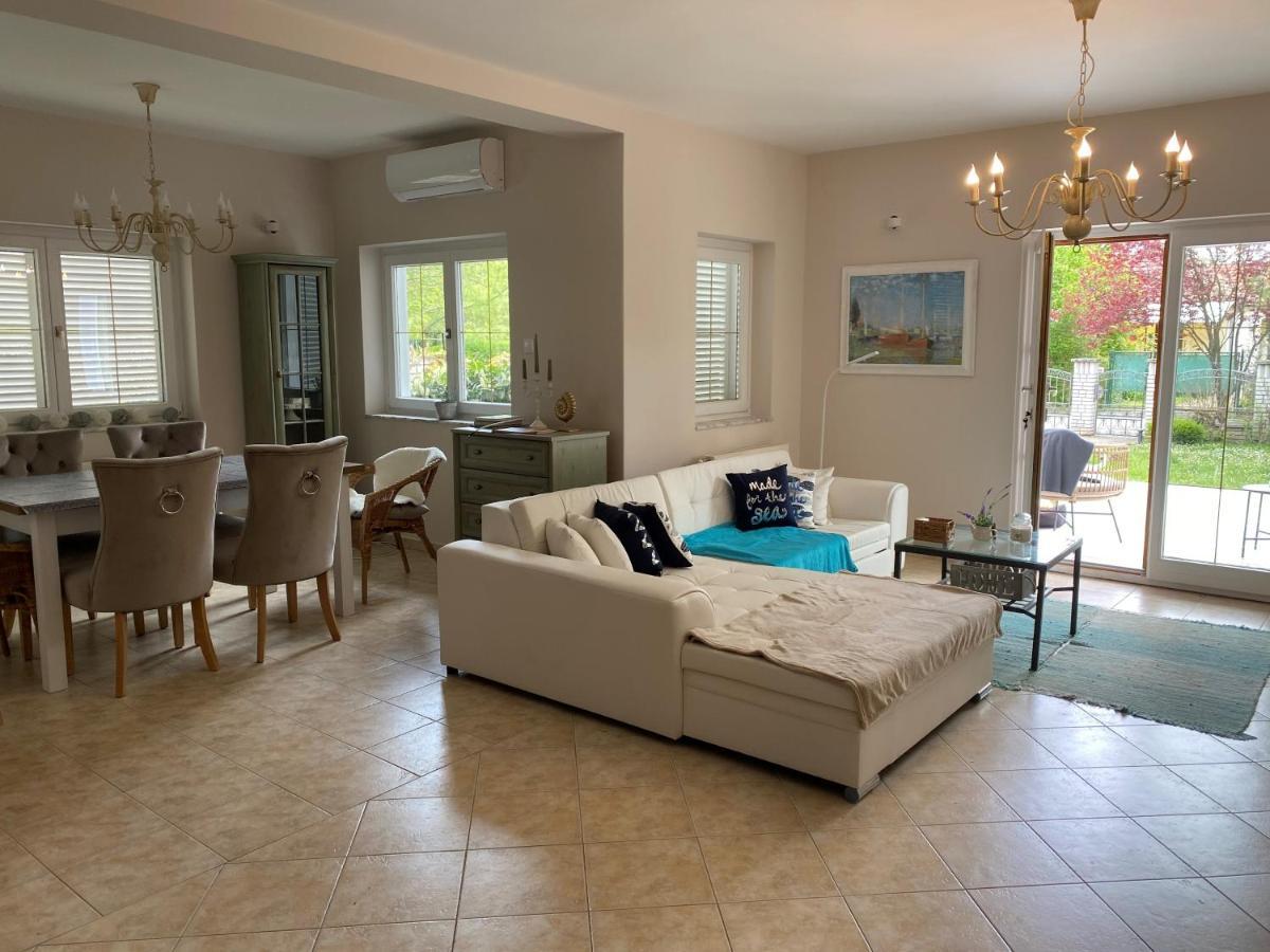 זמראדי Villa Scamard מראה חיצוני תמונה